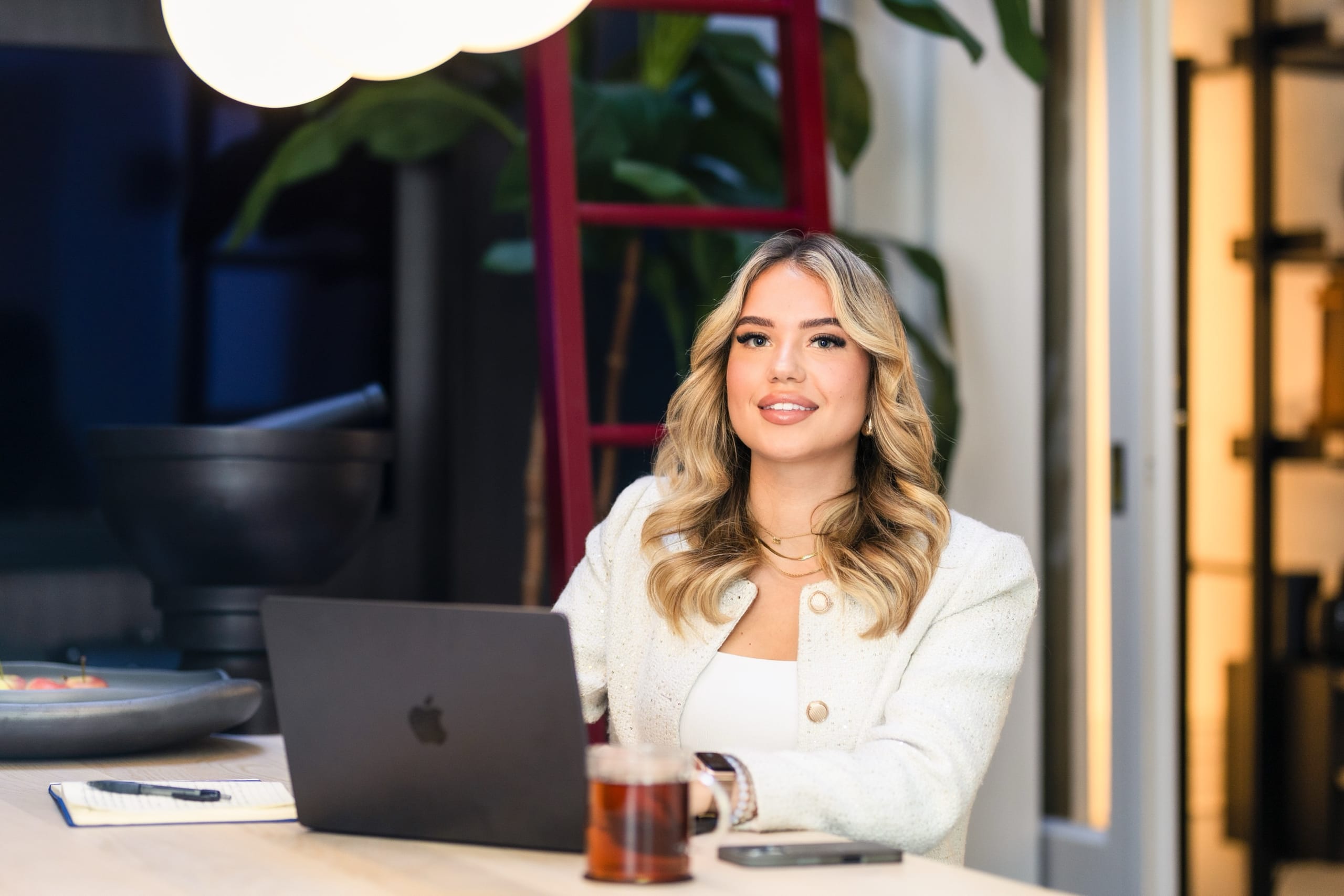 Relocation consultant at work